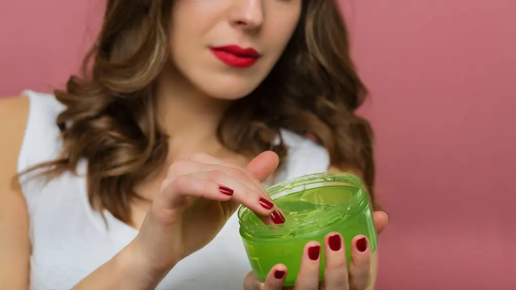 Aloe vera gel - poletni zaveznik pri negi kože